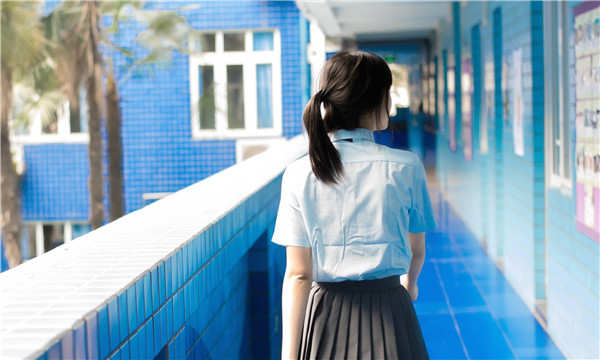 金湾如何找到一个可以帮助我生孩子的女人？