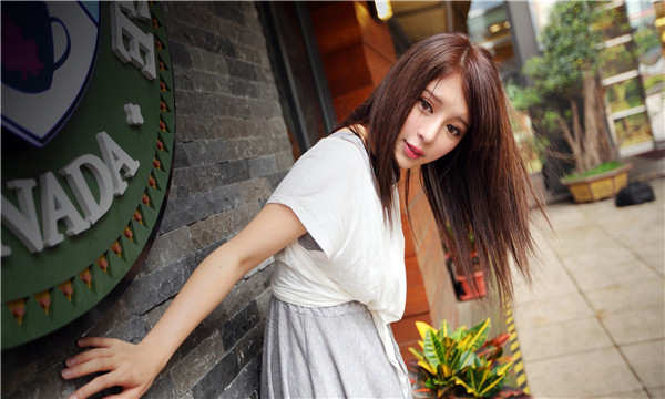 金湾想找一个女性生孩子给报酬-｛找个女人生孩子多少钱｝